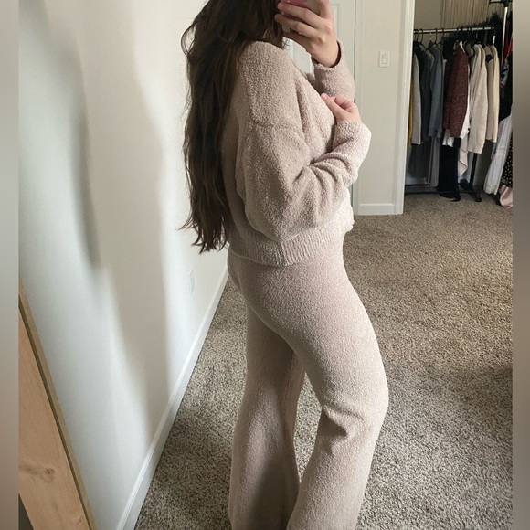 Cozy lounge set - Picture 2 of 3